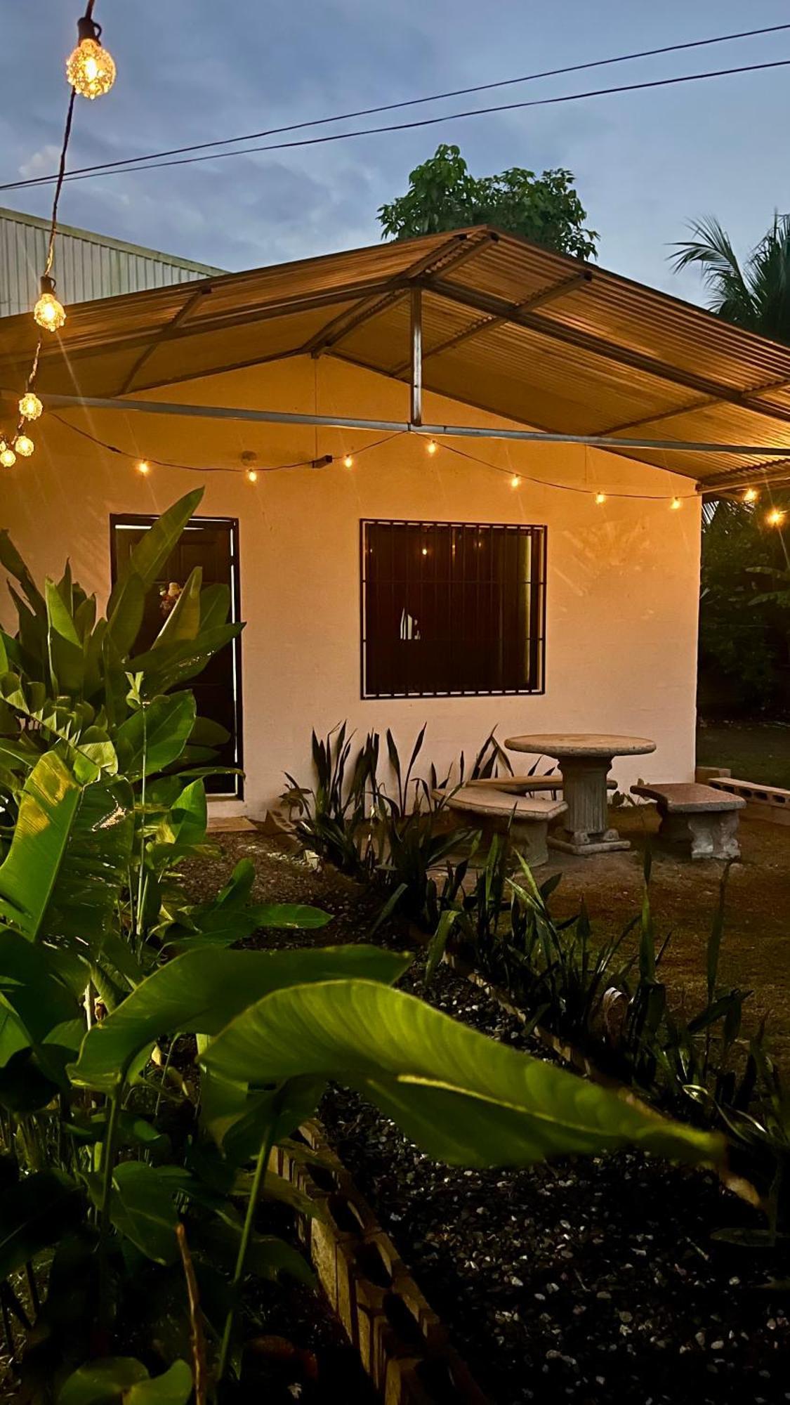 Apartment Corcovado House With Ac Puerto Jimenez
